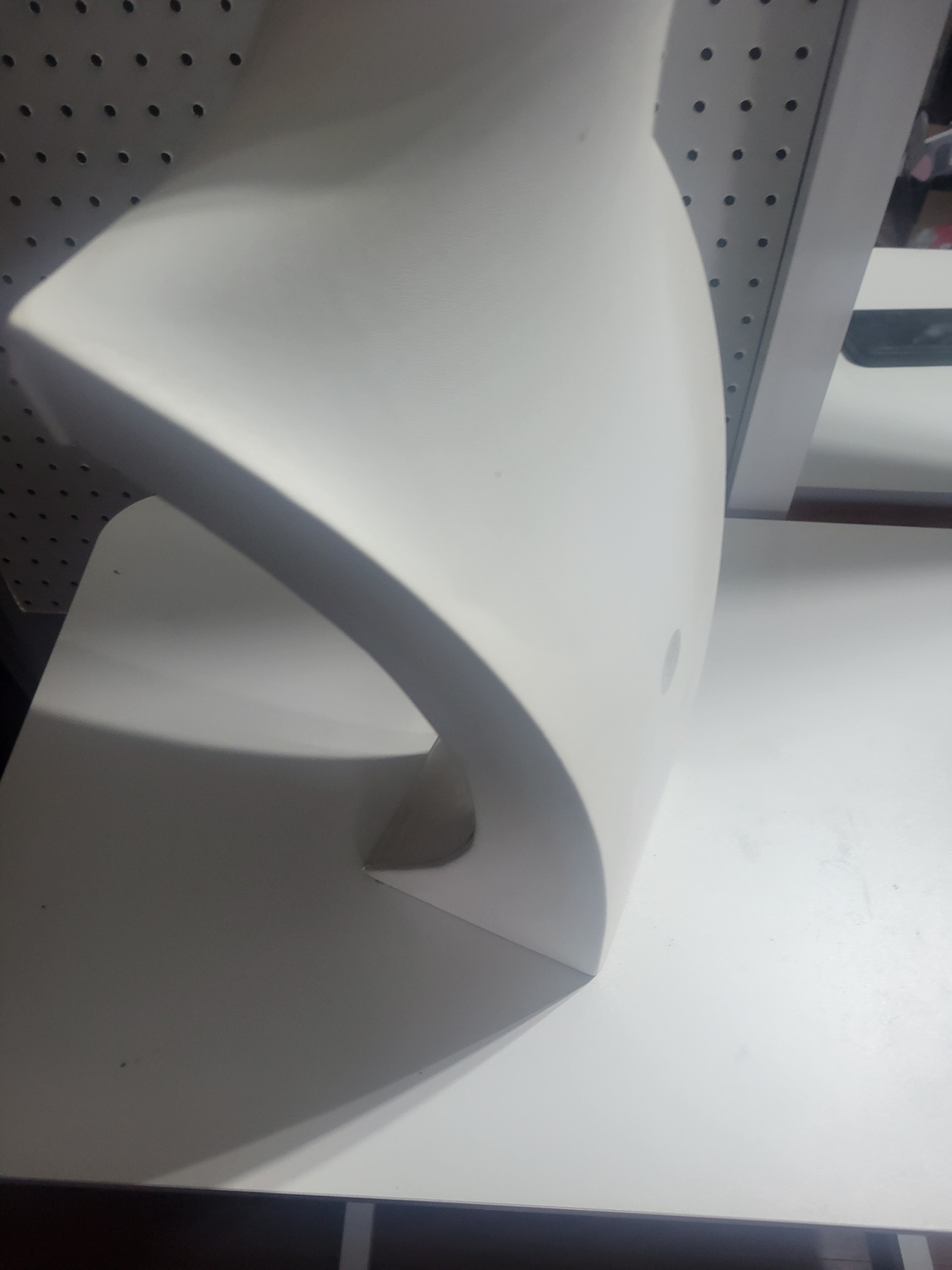 Minimal White Necklace Display Bust - Picture 6 of 10